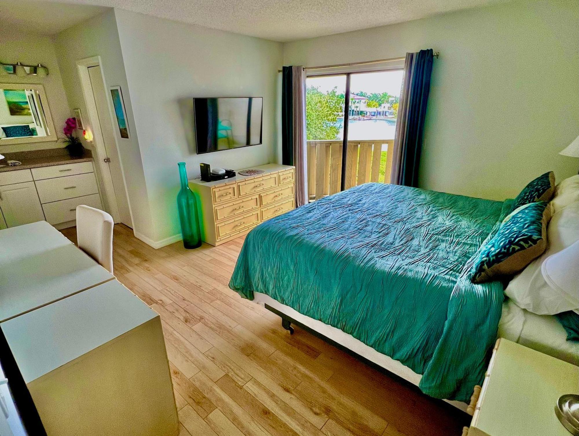 Luxury Waterfront Views - Heated Pool - 1400Sf Duplex - Minutes To The Beach Siesta Key Ngoại thất bức ảnh